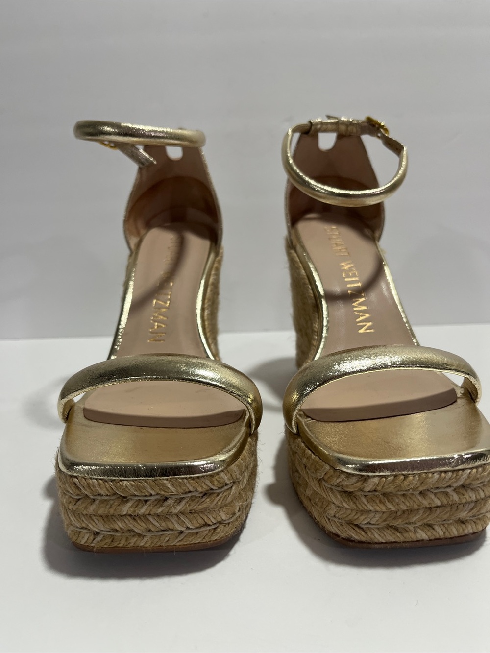 Stuart Weitzman Metallic Gold Espadrille Wedge Sandals Sz 37.5 - Picture 3 of 7